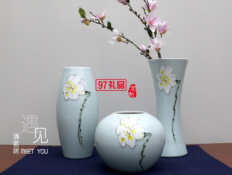 清茗居批發(fā)創(chuàng)意擺件簡(jiǎn)約現(xiàn)代家居工藝品景德鎮(zhèn)手繪陶瓷花瓶花器