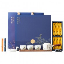 千里共嬋娟嫦娥中秋套裝桂香漫過(guò)窗臺(tái)時(shí)，月光已在禮盒里釀好了甜